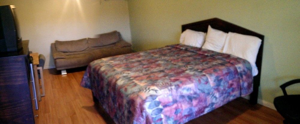 Provo Inn & Suites Екстериор снимка