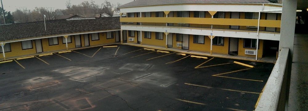 Provo Inn & Suites Екстериор снимка